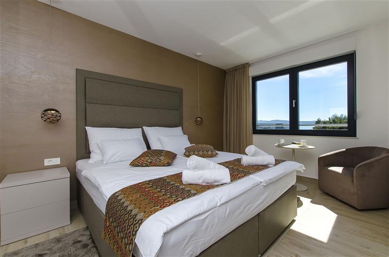 5 bedroom beachfront villa with heated pool near Omis, sleeps 9