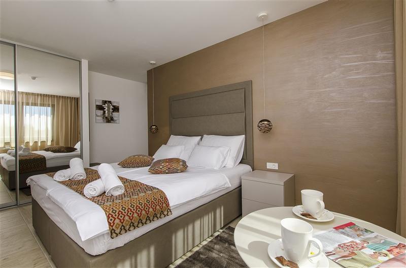 5 bedroom beachfront villa with heated pool near Omis, sleeps 9