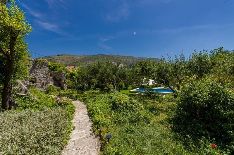 4 bedroom villa with pool in Lapad, Dubrovnik, sleeps 8
