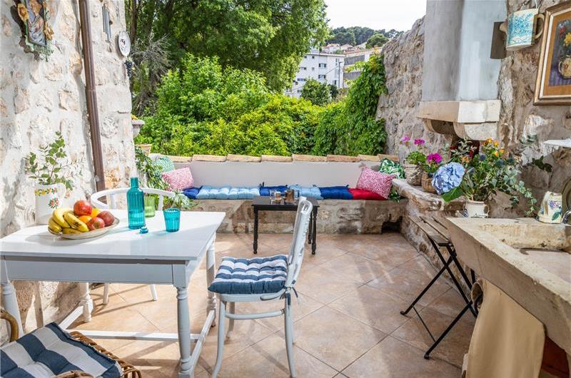 4 bedroom villa with pool in Lapad, Dubrovnik, sleeps 8