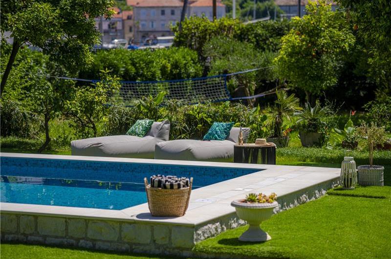 4 bedroom villa with pool in Lapad, Dubrovnik, sleeps 8
