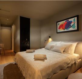 Luxury 5-Bedroom Sea-View Villa with Heated Infinity Pool in Orasac near Dubrovnik – Sleeps 10