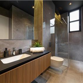 Luxury 5-Bedroom Sea-View Villa with Heated Infinity Pool in Orasac near Dubrovnik – Sleeps 10