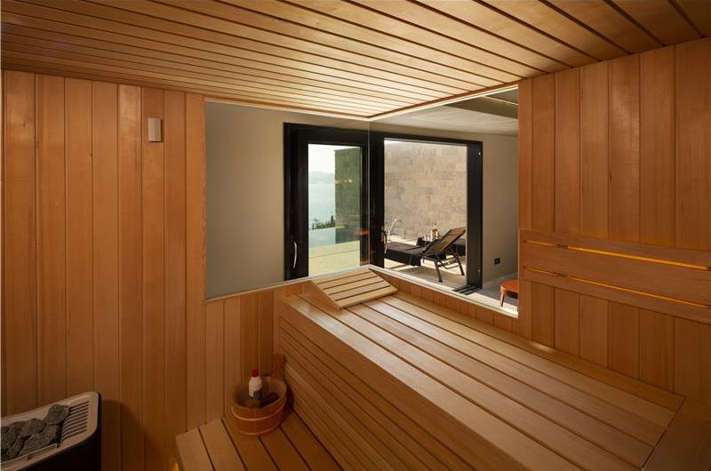 Luxury 5-Bedroom Sea-View Villa with Heated Infinity Pool in Orasac near Dubrovnik – Sleeps 10