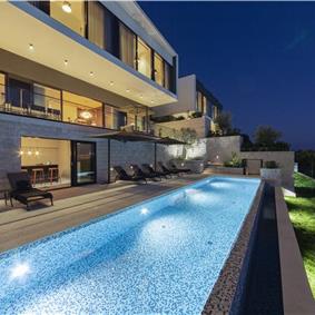 Luxury 5-Bedroom Sea-View Villa with Heated Infinity Pool in Orasac near Dubrovnik – Sleeps 10