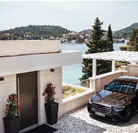 5-Bedroom Beachfront Villa with Heated Infinity Pool and Elevator near Dubrovnik – Sleeps 10
