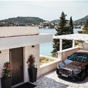 5-Bedroom Beachfront Villa with Heated Infinity Pool and Elevator near Dubrovnik – Sleeps 10