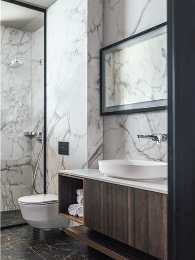 5-Bedroom Beachfront Villa with Heated Infinity Pool and Elevator near Dubrovnik – Sleeps 10