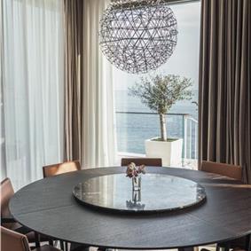 5-Bedroom Beachfront Villa with Heated Infinity Pool and Elevator near Dubrovnik – Sleeps 10