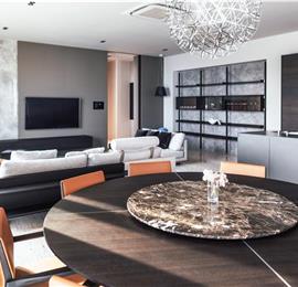 5-Bedroom Beachfront Villa with Heated Infinity Pool and Elevator near Dubrovnik – Sleeps 10