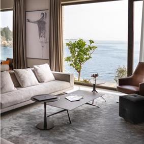 5-Bedroom Beachfront Villa with Heated Infinity Pool and Elevator near Dubrovnik – Sleeps 10