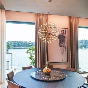 5-Bedroom Beachfront Villa with Heated Infinity Pool and Elevator near Dubrovnik – Sleeps 10