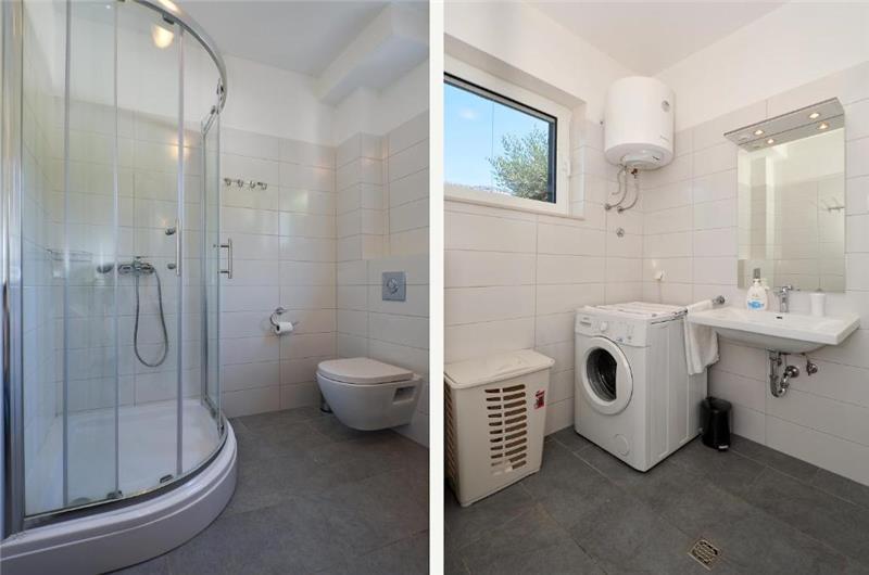 3-Bedroom Villa with Pool, Garden and Sea View near Split City – Sleeps 7