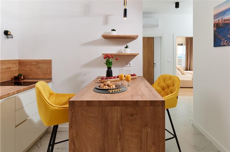 6 bedroom villa with heated pool near Omis, sleeps 12