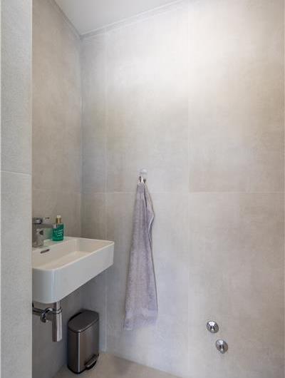 4 bedroom villa with heated pool and sea view in Vinišće, sleeps 8