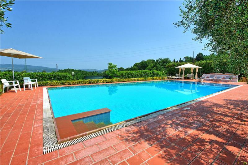 Villa in Tuscany, photograph 8