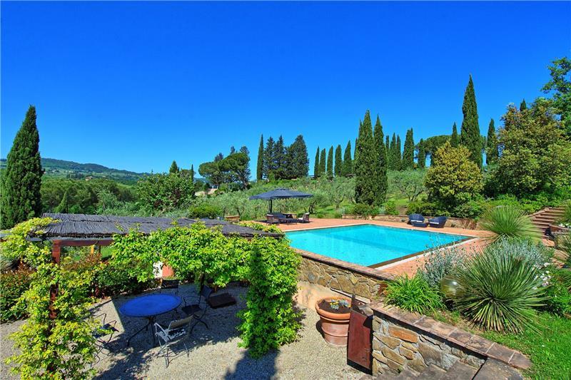 Villa in Tuscany, photograph 3