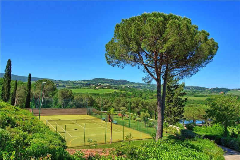 Villa in Tuscany, photograph 6