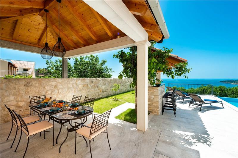 Sea-view villa in Mlini, photograph 2