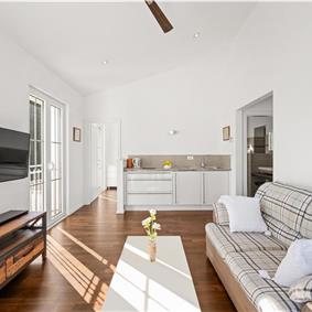 9-Bedroom Villa with Exceptionally Large Heated Pool and Sea Views near Trogir – Sleeps 18- 22