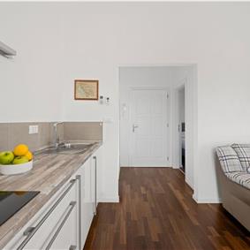 9-Bedroom Villa with Exceptionally Large Heated Pool and Sea Views near Trogir – Sleeps 18- 22