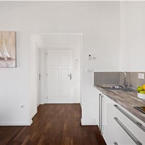 9-Bedroom Villa with Exceptionally Large Heated Pool and Sea Views near Trogir – Sleeps 18- 22