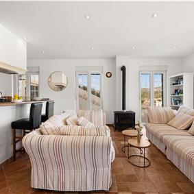 9-Bedroom Villa with Exceptionally Large Heated Pool and Sea Views near Trogir – Sleeps 18- 22