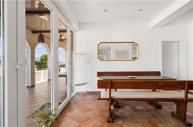 9-Bedroom Villa with Exceptionally Large Heated Pool and Sea Views near Trogir – Sleeps 18- 22