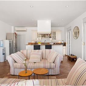 9-Bedroom Villa with Exceptionally Large Heated Pool and Sea Views near Trogir – Sleeps 18- 22