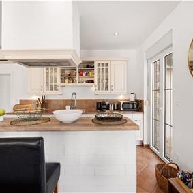 9-Bedroom Villa with Exceptionally Large Heated Pool and Sea Views near Trogir – Sleeps 18- 22