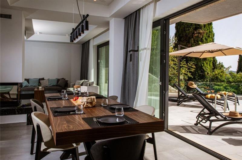 5-Bedroom Luxury Sea-View Villa with Infinity Pool near Dubrovnik – Sleeps 10