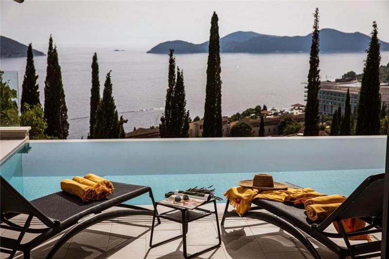 Sea-view villa in Orasac, photograph 13