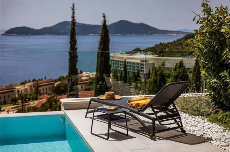 5-Bedroom Luxury Sea-View Villa with Infinity Pool near Dubrovnik – Sleeps 10