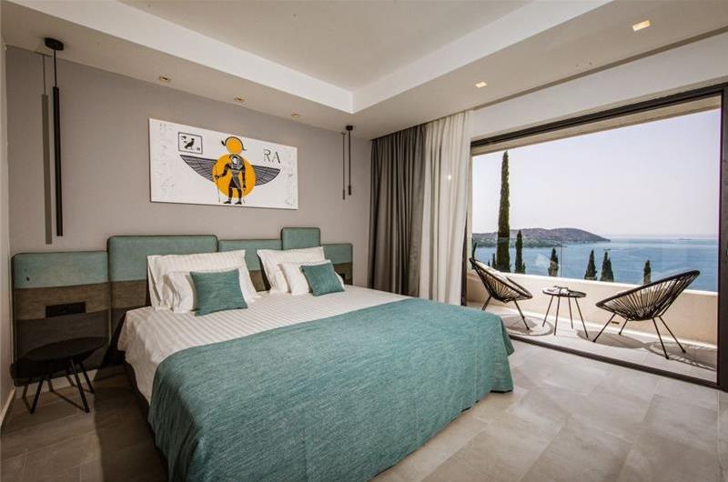 5-Bedroom Luxury Sea-View Villa with Infinity Pool near Dubrovnik – Sleeps 10