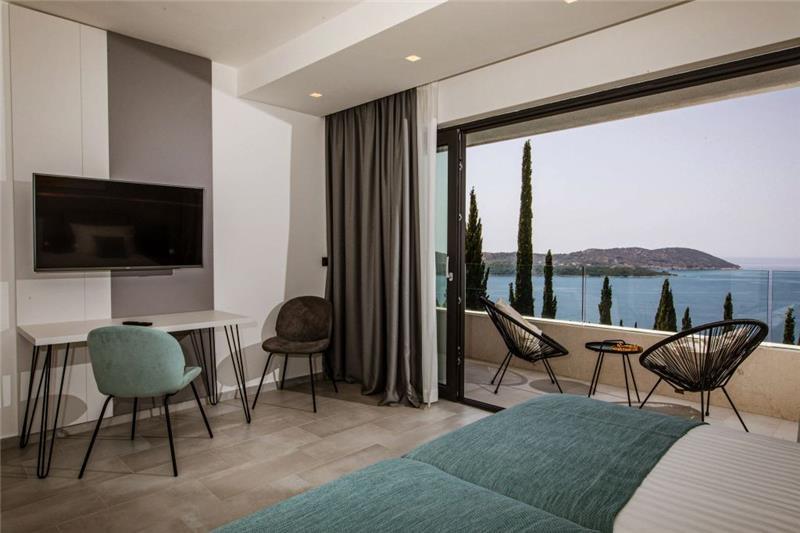 Sea-view villa in Orasac, photograph 17