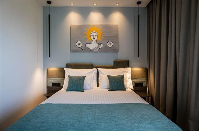 5-Bedroom Luxury Sea-View Villa with Infinity Pool near Dubrovnik – Sleeps 10