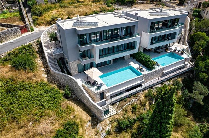 Luxury 5-Bedroom Villa with Sea-Views and Infinity Pool near Dubrovnik – Sleeps 10
