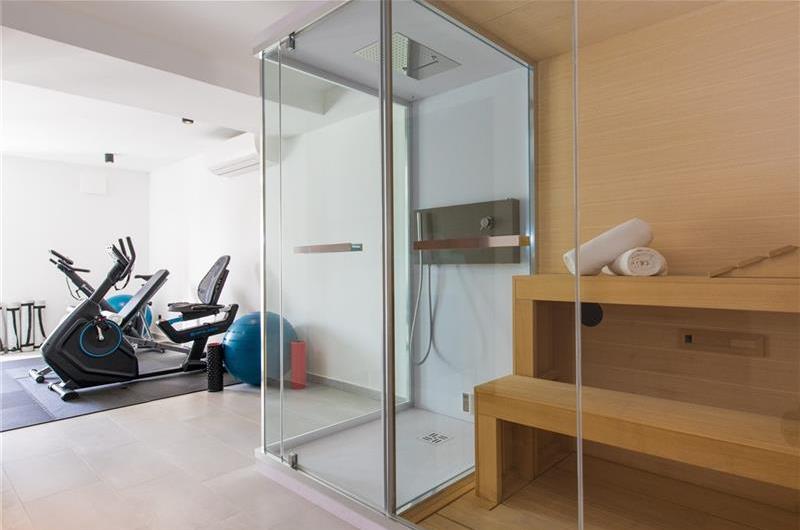 Luxury 5-Bedroom Villa with Sea-Views and Infinity Pool near Dubrovnik – Sleeps 10