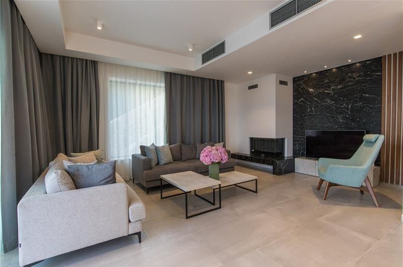 Luxury 5-Bedroom Villa with Sea-Views and Infinity Pool near Dubrovnik – Sleeps 10