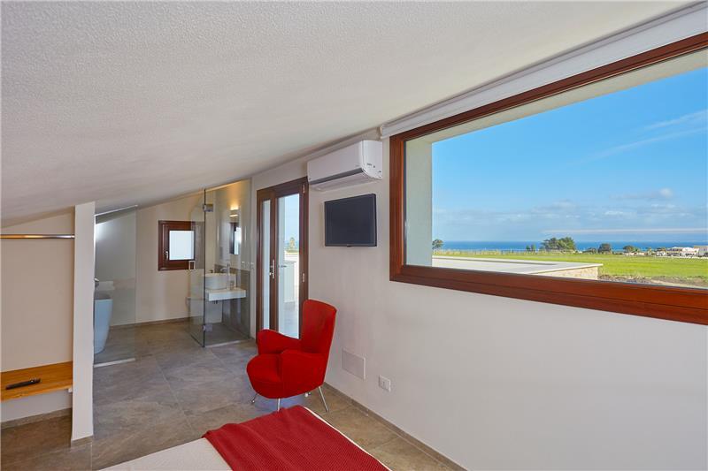 Sea-view villa in Sicily, photograph 15