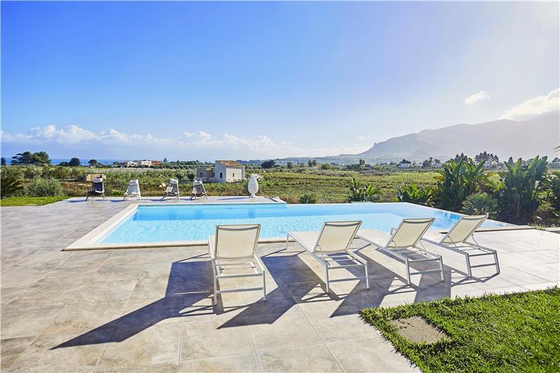 Sea-view villa in Sicily, photograph 5