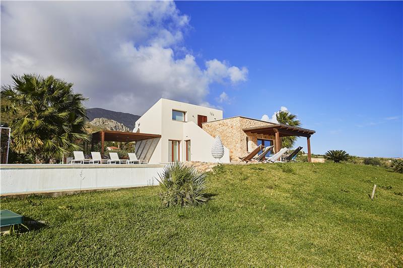 Sea-view villa in Sicily, photograph 16