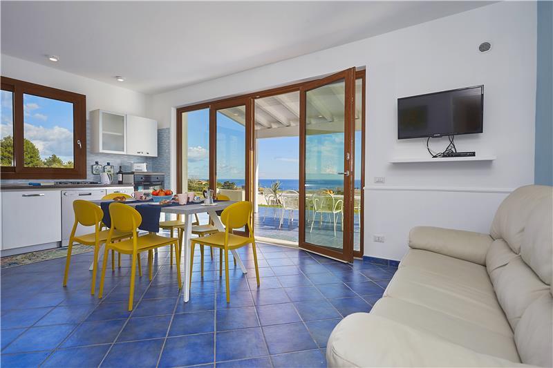 Sea-view villa in Sicily, photograph 4
