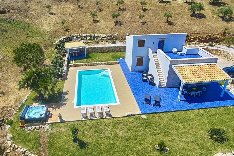 Sea-view villa in Sicily, photograph 21
