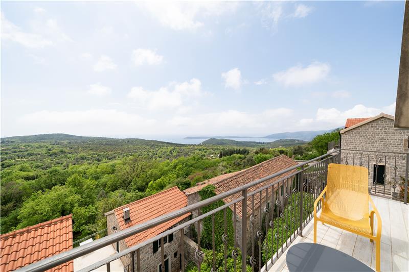 Sea-view villa in Klinci, photograph 21