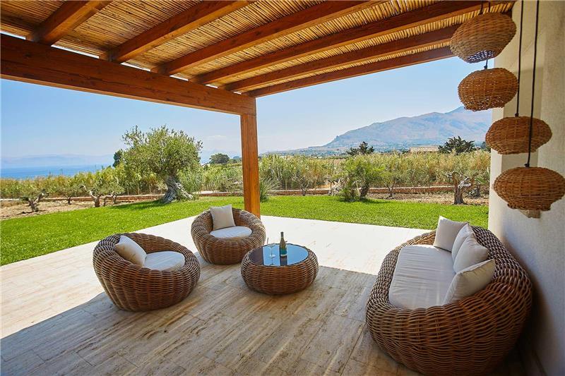 Sea-view villa in Sicily, photograph 4