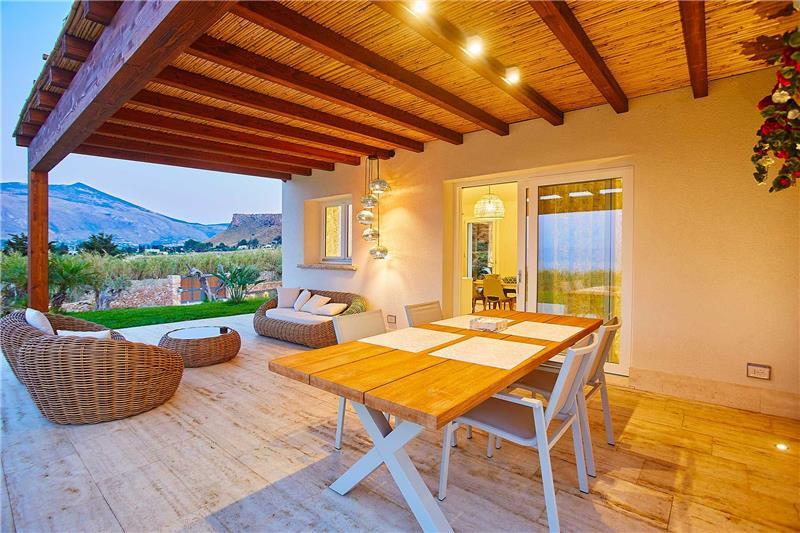 Sea-view villa in Sicily, photograph 7