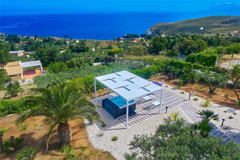 Sea-view villa in Sicily, photograph 5