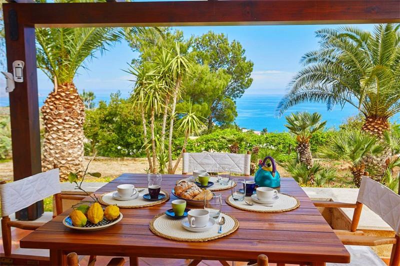 Sea-view villa in Sicily, photograph 6