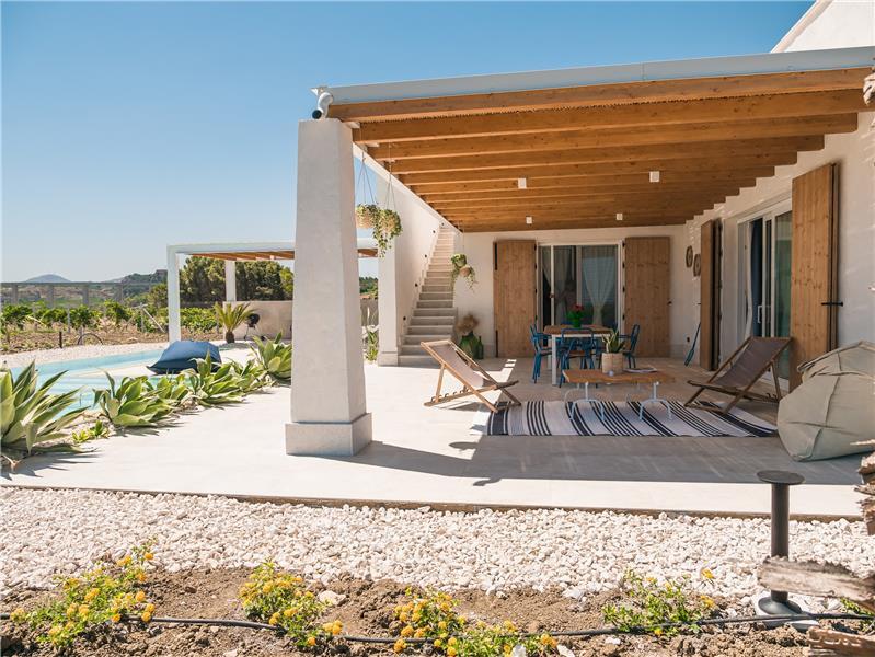 Villa in Sicily, photograph 5